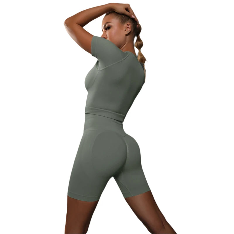 Sporty Two-Piece Set for Women – Slim Fit Short Sleeve Top & Elastic Waist Shorts
