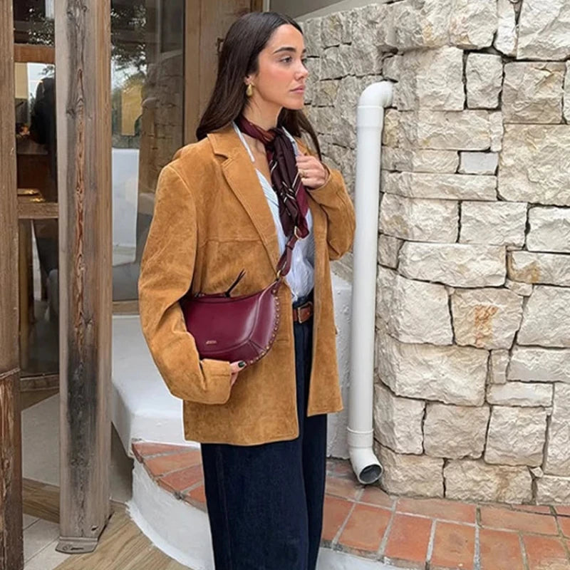 Vintage Brown Suede Style Coat – Timeless Luxury and Sophistication