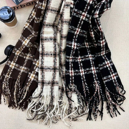 Plaid Acrylic Scarf – Classic Warmth with Timeless Style