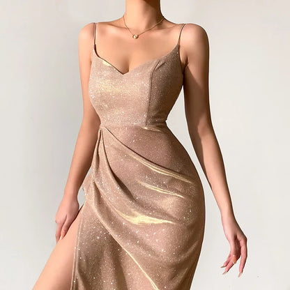Elegant Knee-Length A-Line Dress with Halter Neckline & Spaghetti Straps – Non-Stretch Polyester